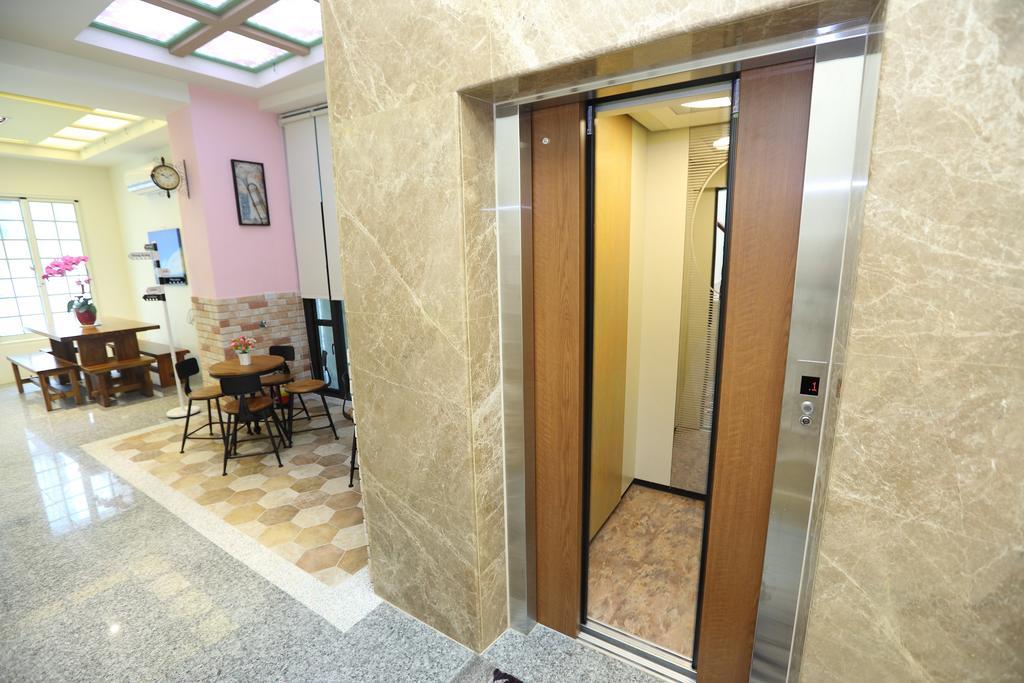 Bridge Bed And Breakfast Hualien Exterior foto